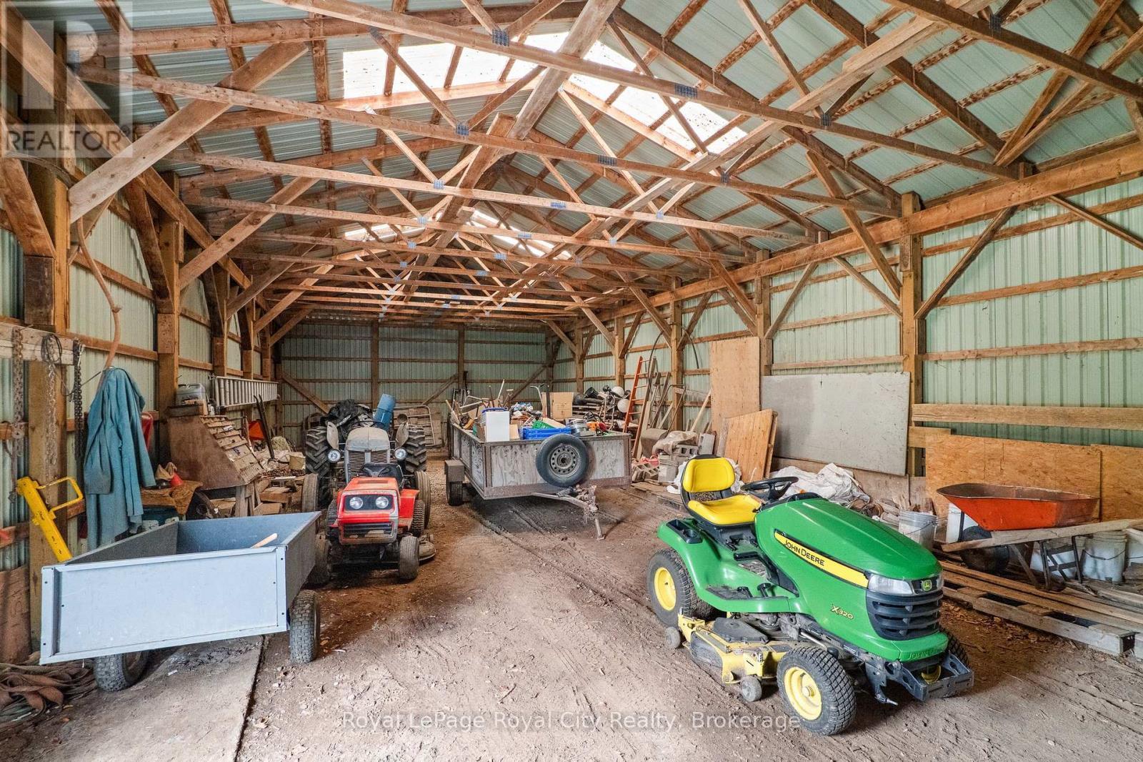 












5445 5TH LINE

,
Guelph/Eramosa,




Ontario
N0B2K0

