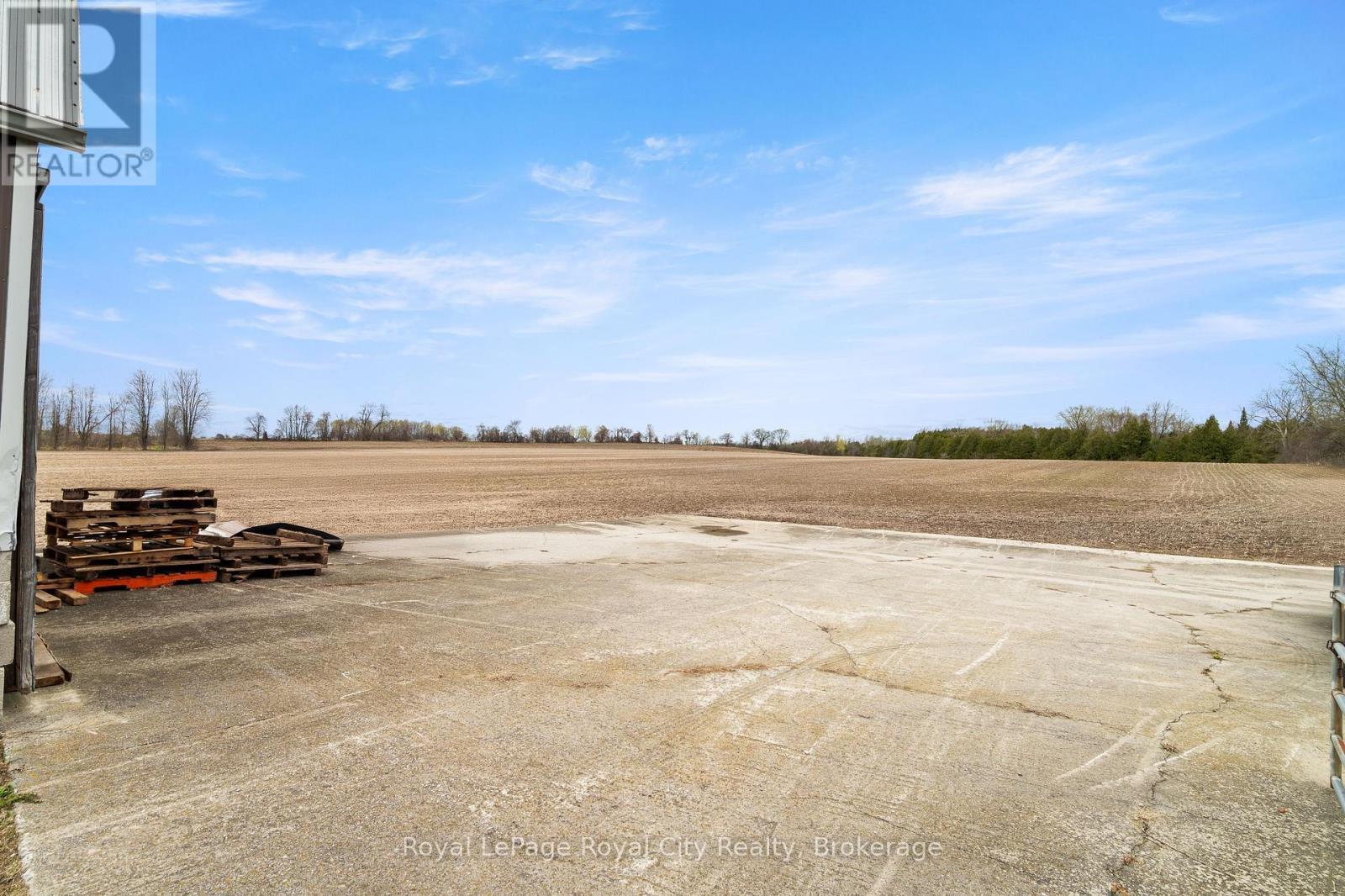 












5445 5TH LINE

,
Guelph/Eramosa,




Ontario
N0B2K0

