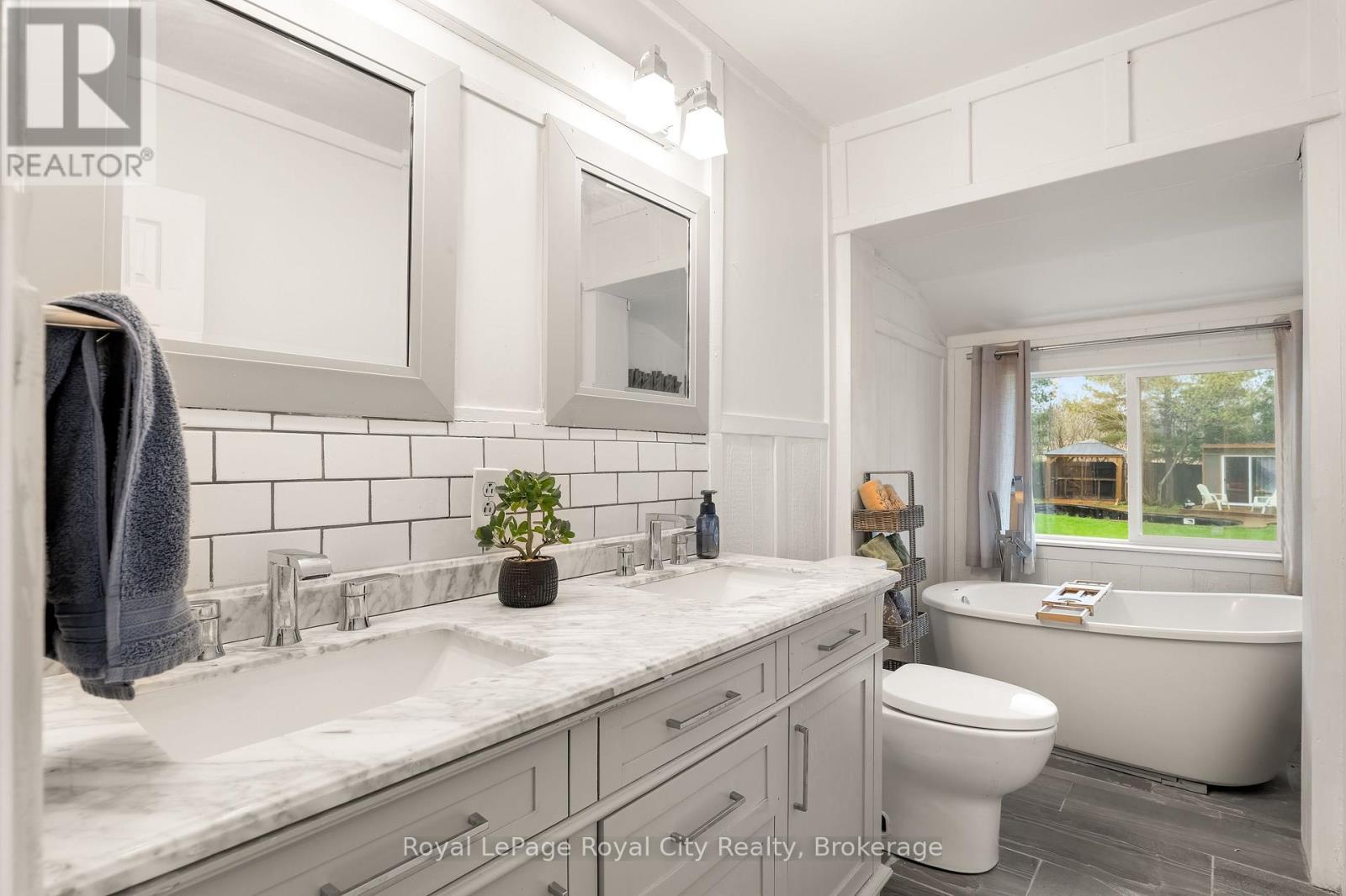 












5373 WELLINGTON 29 ROAD

,
Guelph/Eramosa,




Ontario
N0B2K0

