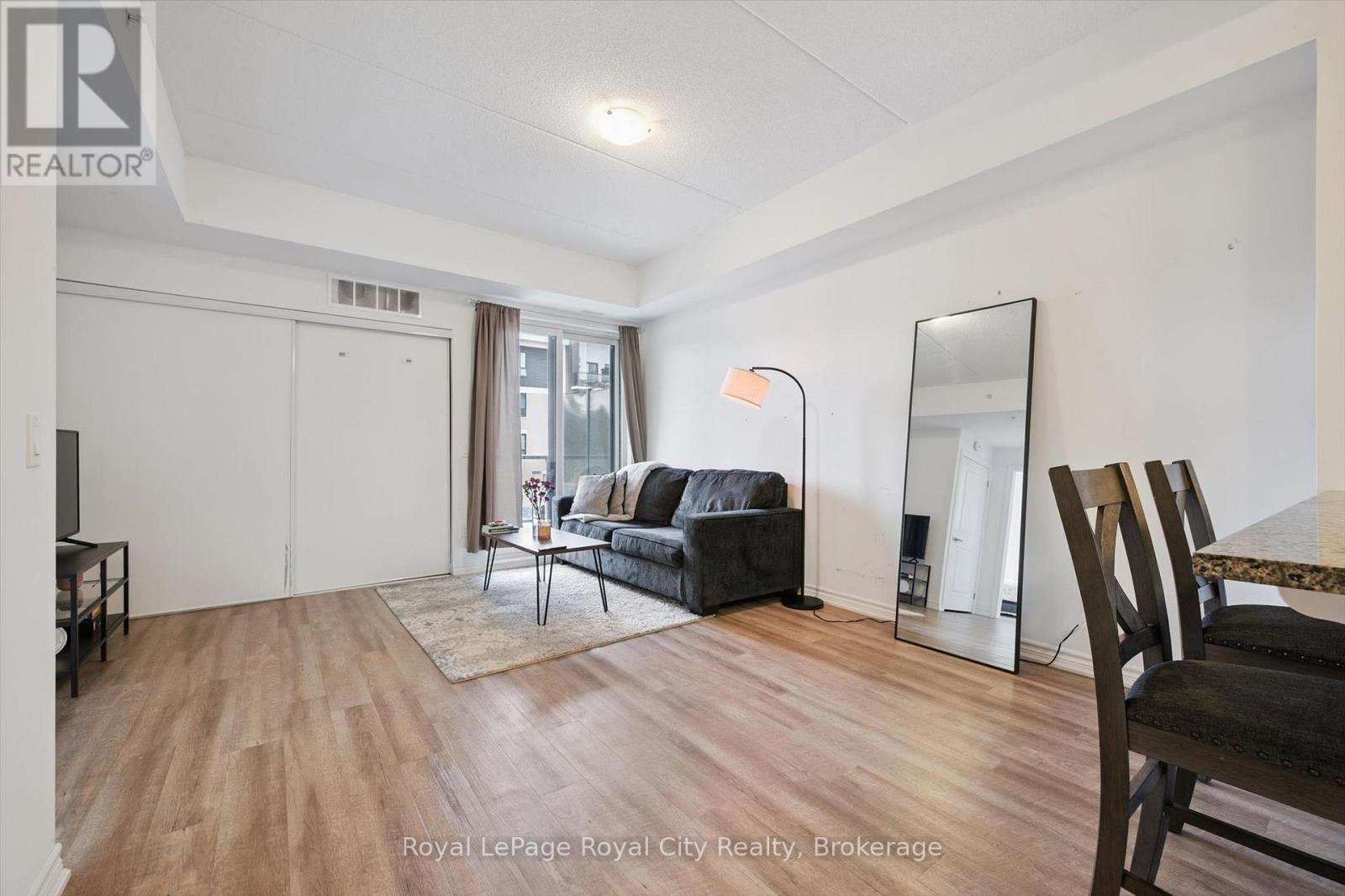 












229 - 1284 GORDON STREET

,
Guelph (Kortright East),




Ontario
N1L0M8

