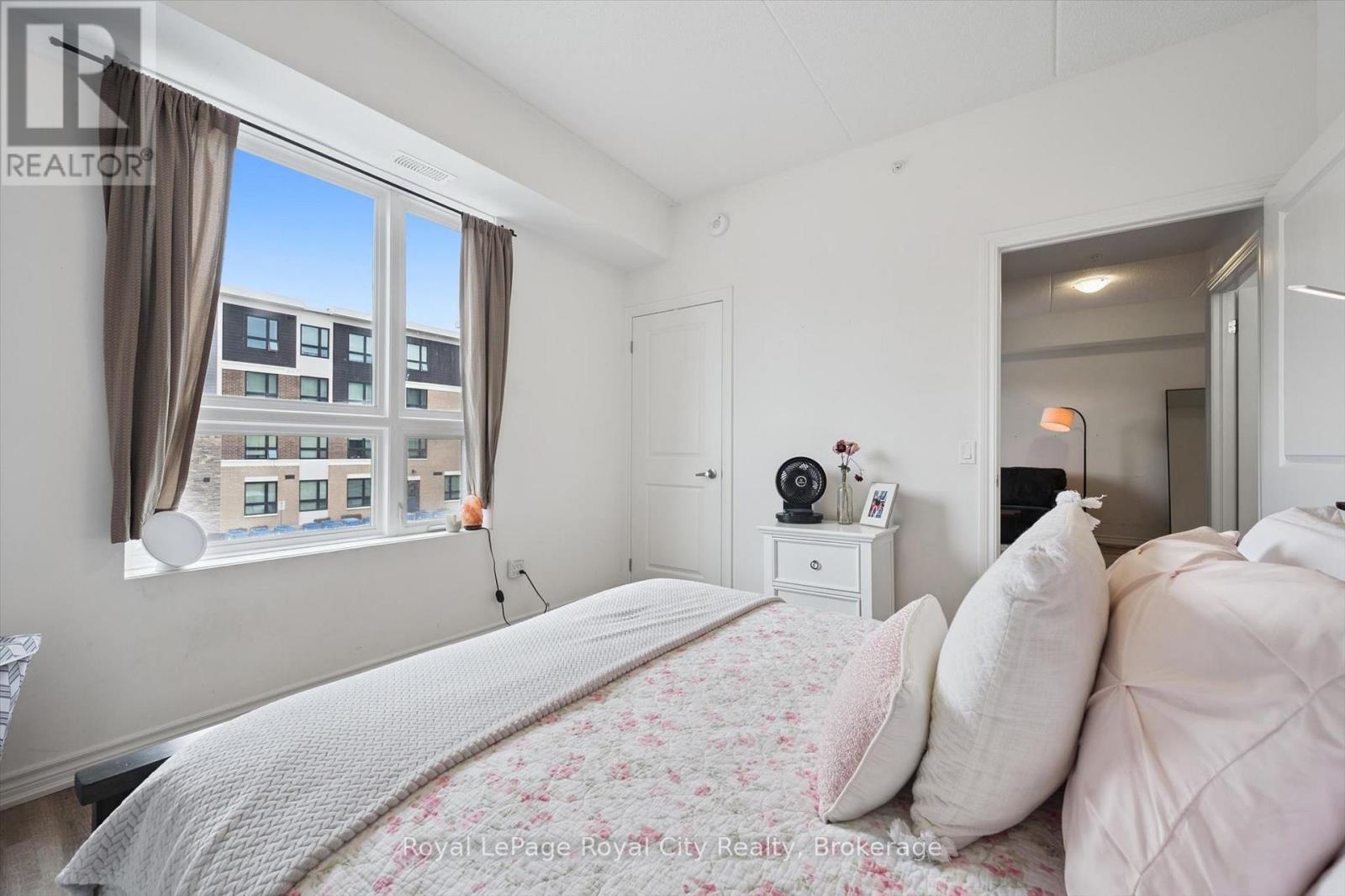 












229 - 1284 GORDON STREET

,
Guelph (Kortright East),




Ontario
N1L0M8

