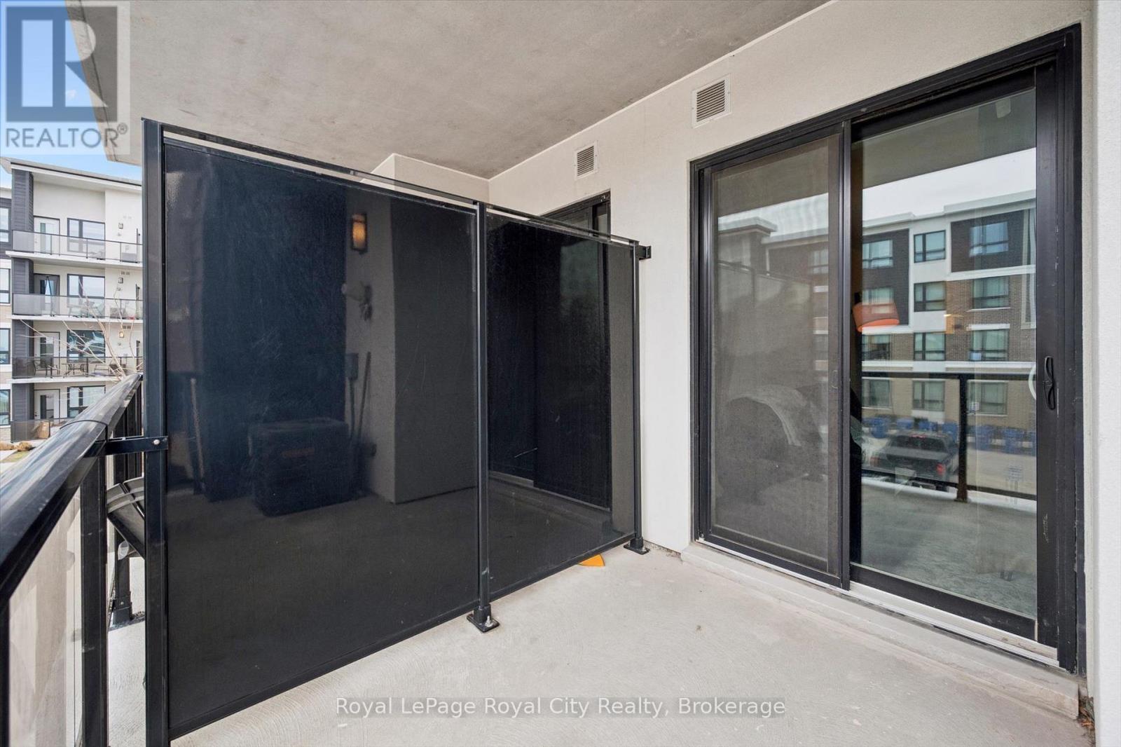 












229 - 1284 GORDON STREET

,
Guelph (Kortright East),




Ontario
N1L0M8

