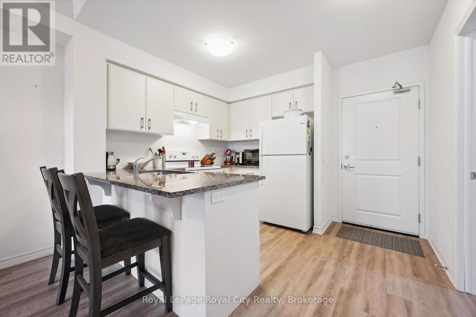 












229 - 1284 GORDON STREET

,
Guelph (Kortright East),




Ontario
N1L0M8

