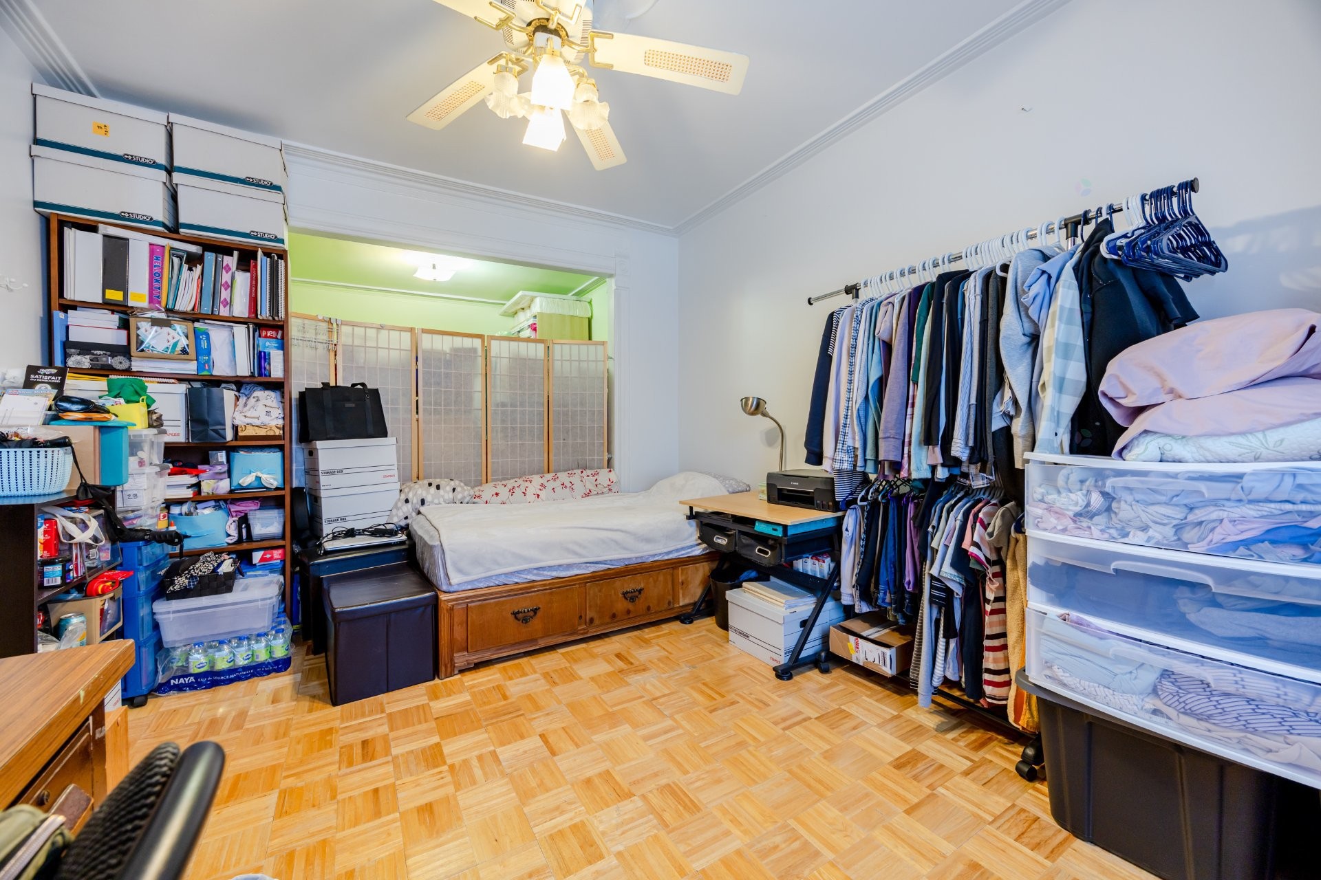 









2359

 - 2363


Rue Logan

,
Montréal (Ville-Marie),




QC
H2K2B4

