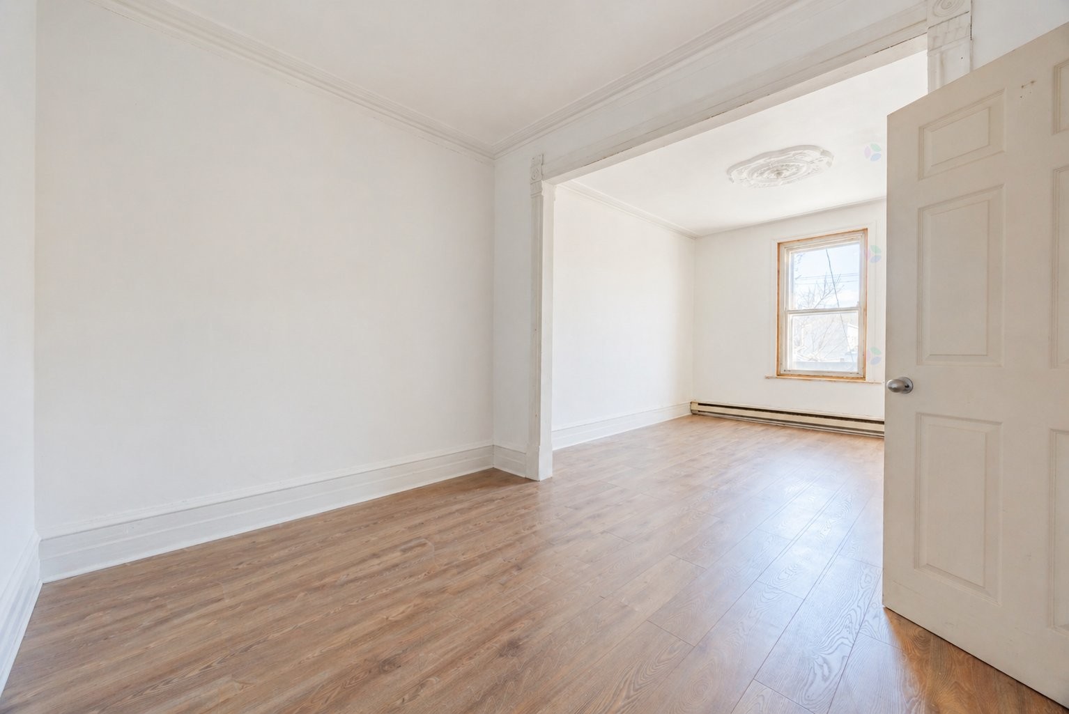









2359

 - 2363


Rue Logan

,
Montréal (Ville-Marie),




QC
H2K2B4


