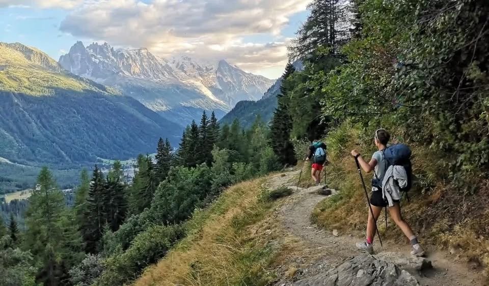 









32


Ch. des Faucons

,
Mont-Blanc,







QC
J0T1J2

