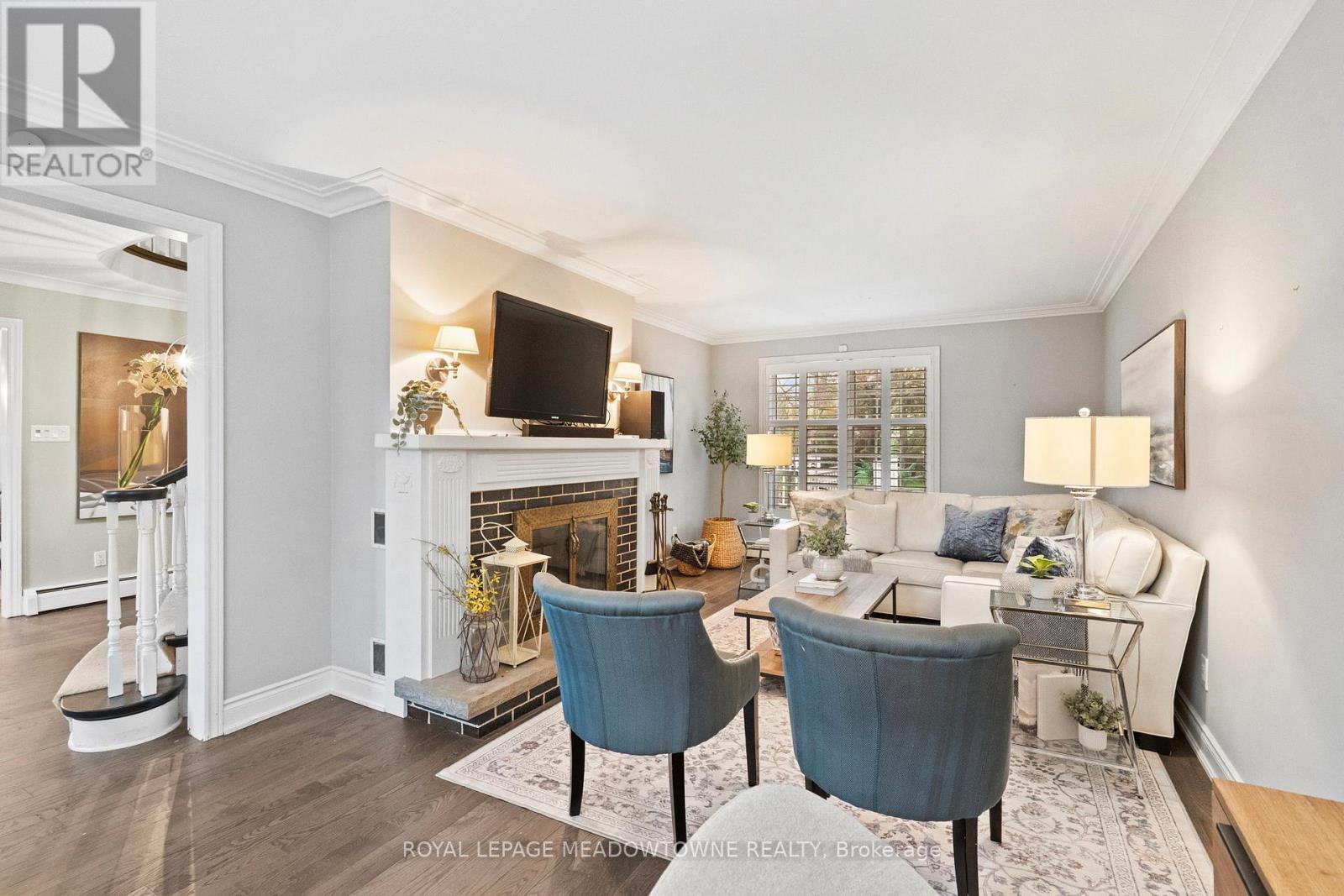 












415 HIGHSIDE DRIVE

,
Milton,




Ontario
L9T1W9

