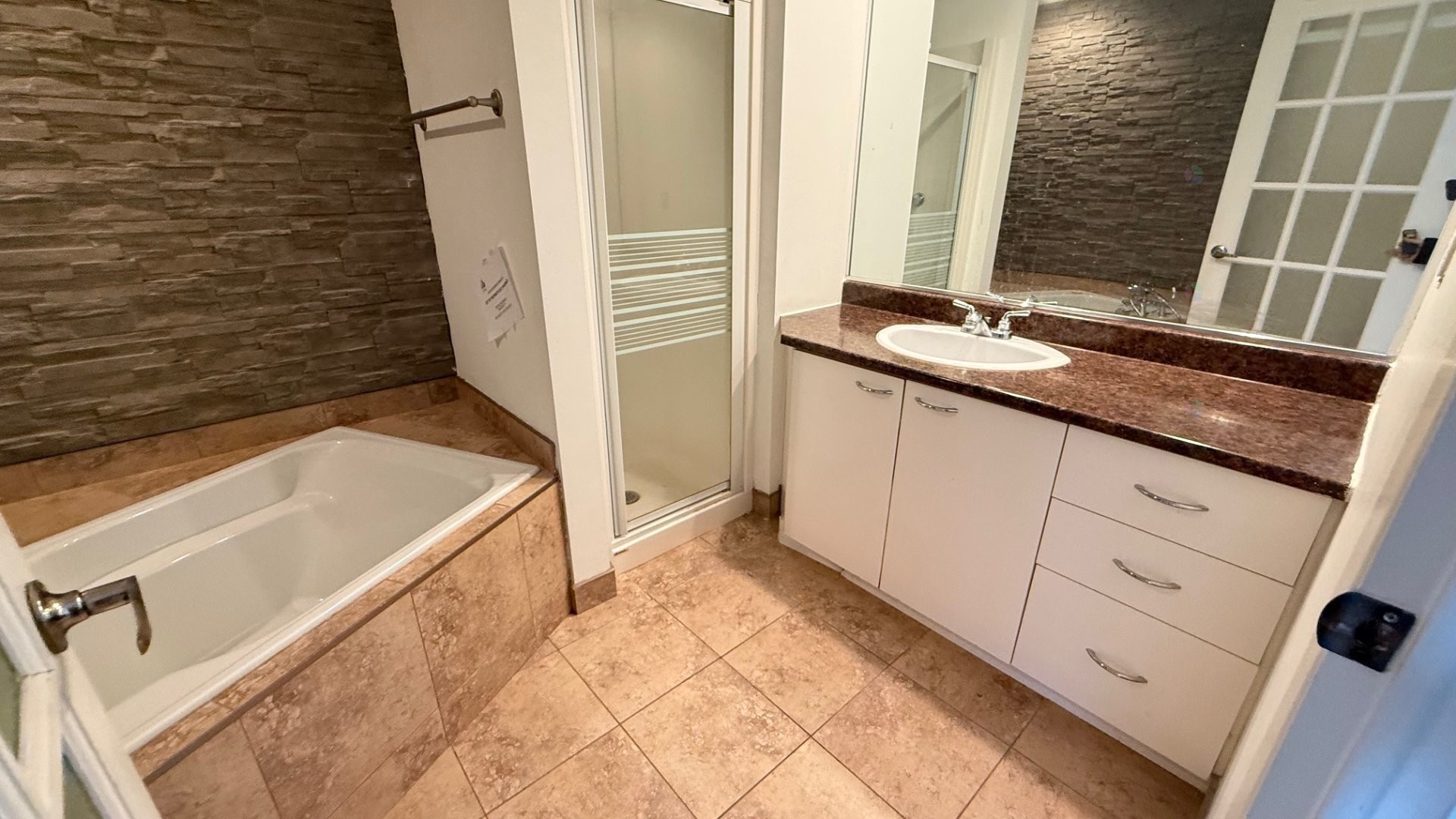 









617A


Boul. le Bourg-Neuf

,
Repentigny (Le Gardeur),




QC
J5Z4X1

