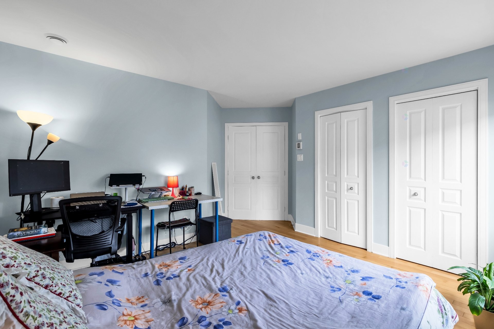









167


Rue de Cherbourg

,
Candiac,




QC
J5R6R6

