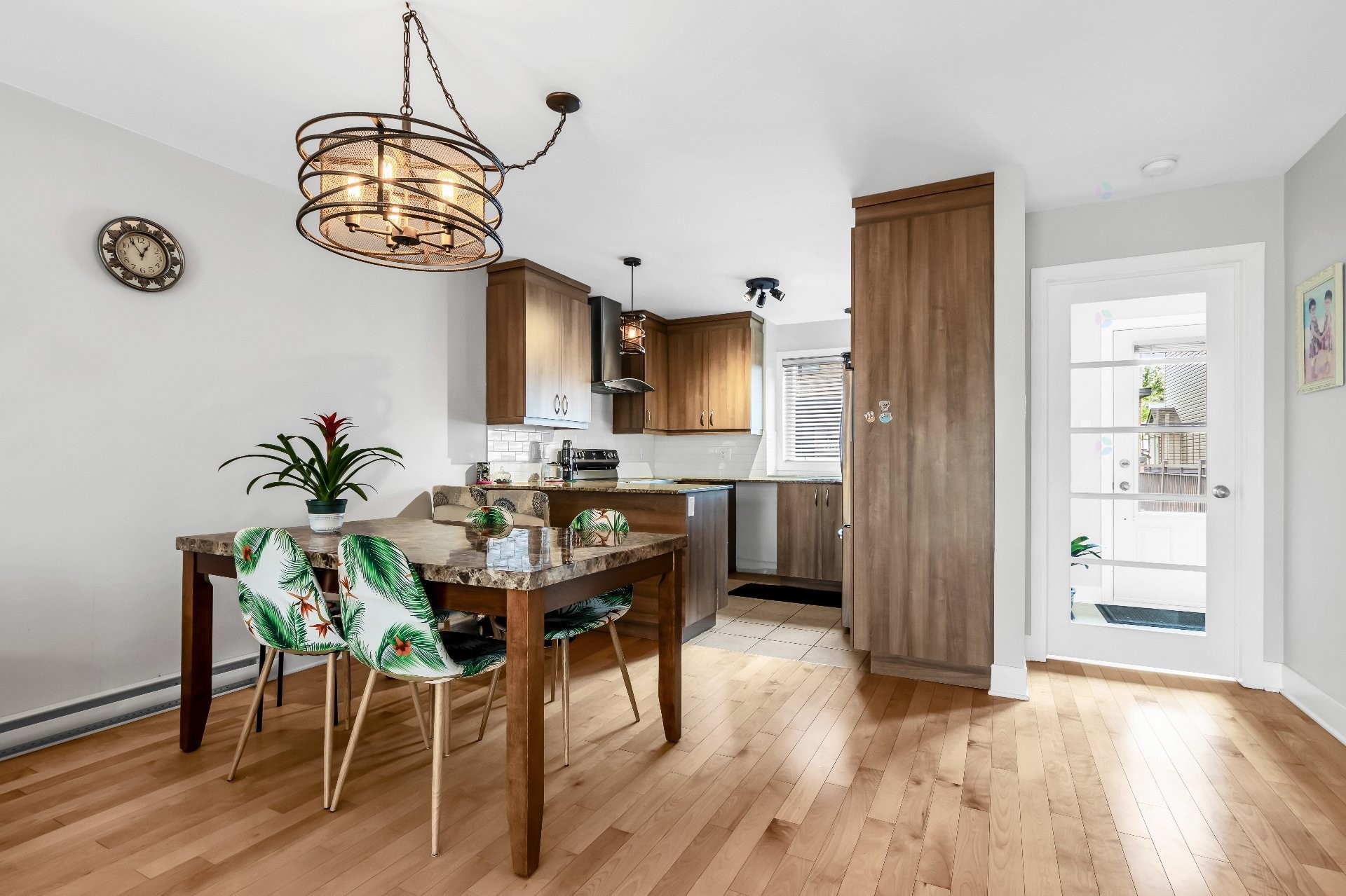 









167


Rue de Cherbourg

,
Candiac,




QC
J5R6R6

