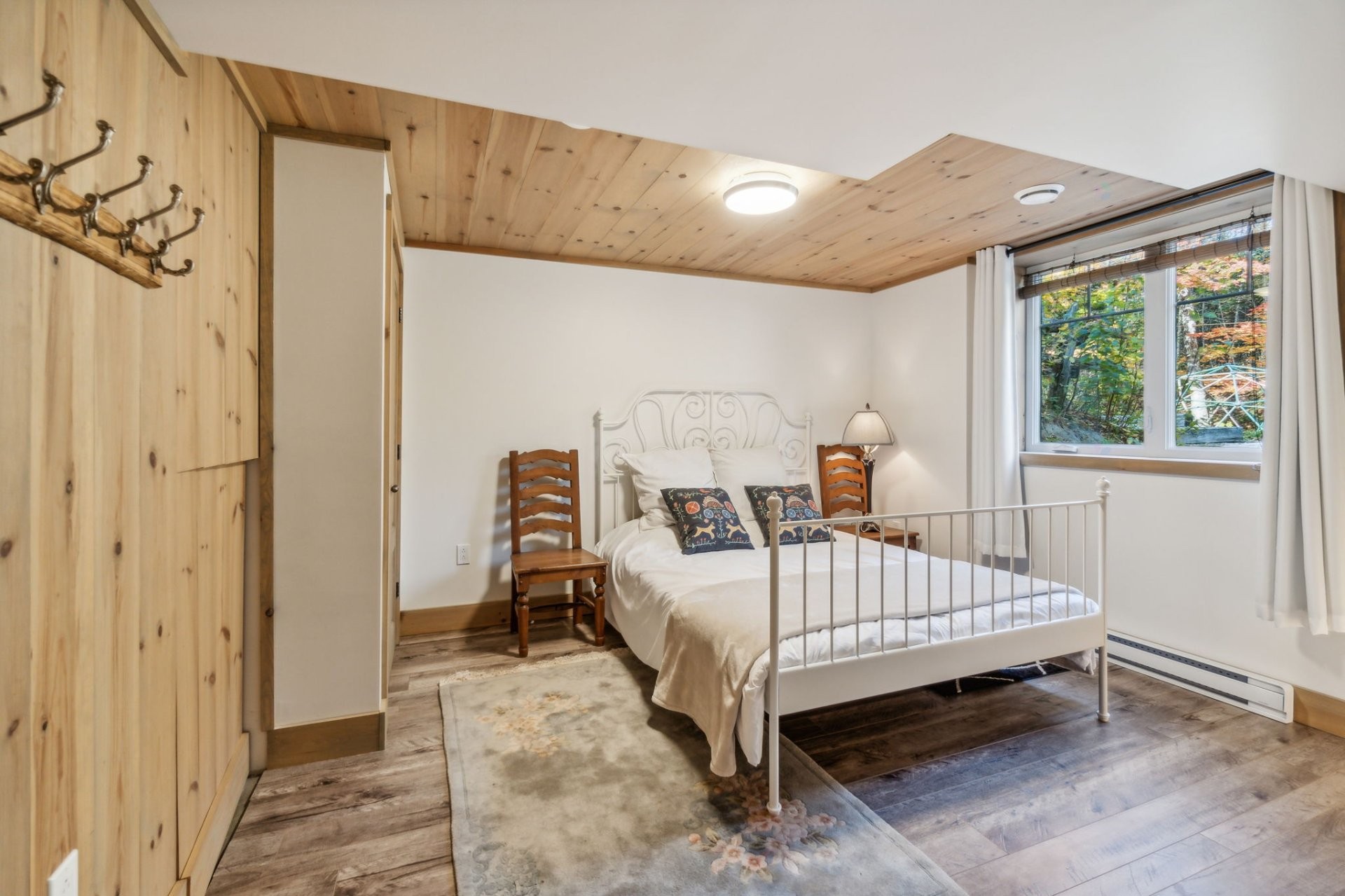









12


Imp. du Chardonnet

,
Lac-Supérieur,




QC
J0T1P0

