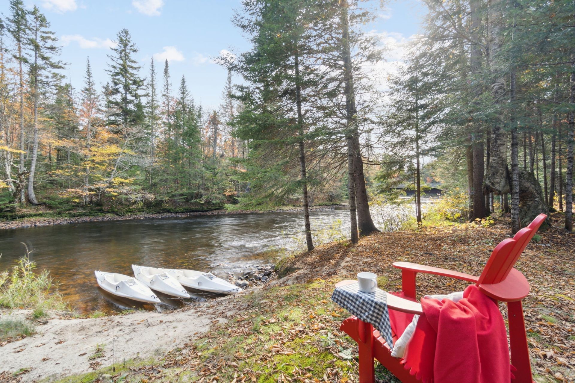 









12


Imp. du Chardonnet

,
Lac-Supérieur,




QC
J0T1P0


