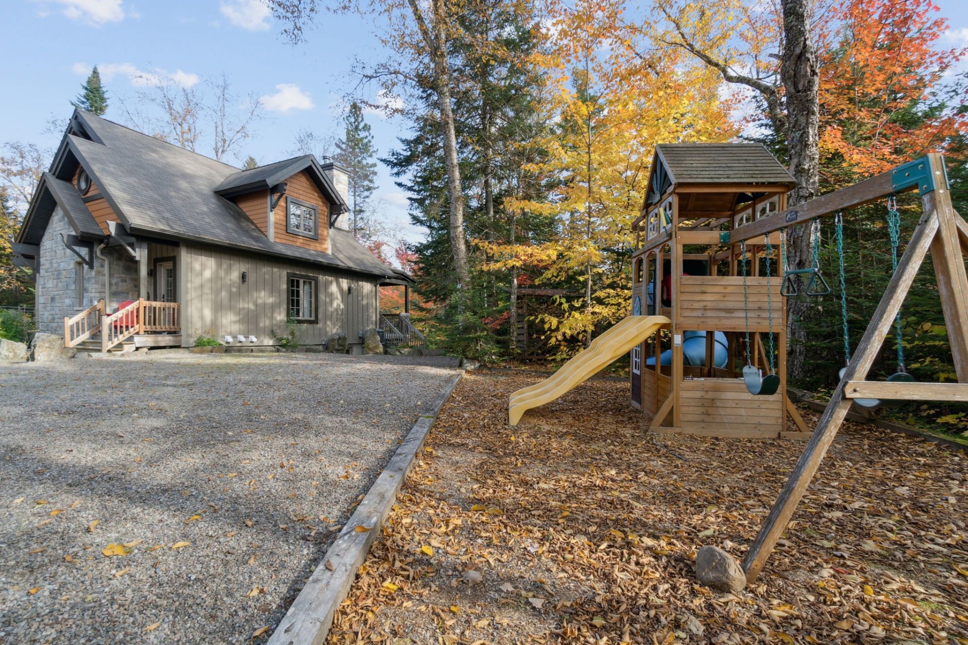









12


Imp. du Chardonnet

,
Lac-Supérieur,




QC
J0T1P0

