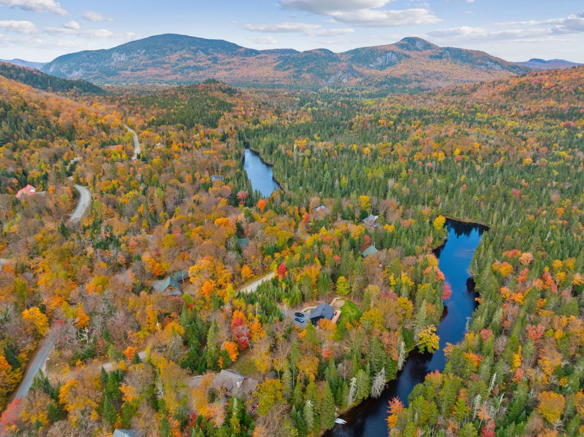 









12


Imp. du Chardonnet

,
Lac-Supérieur,




QC
J0T1P0


