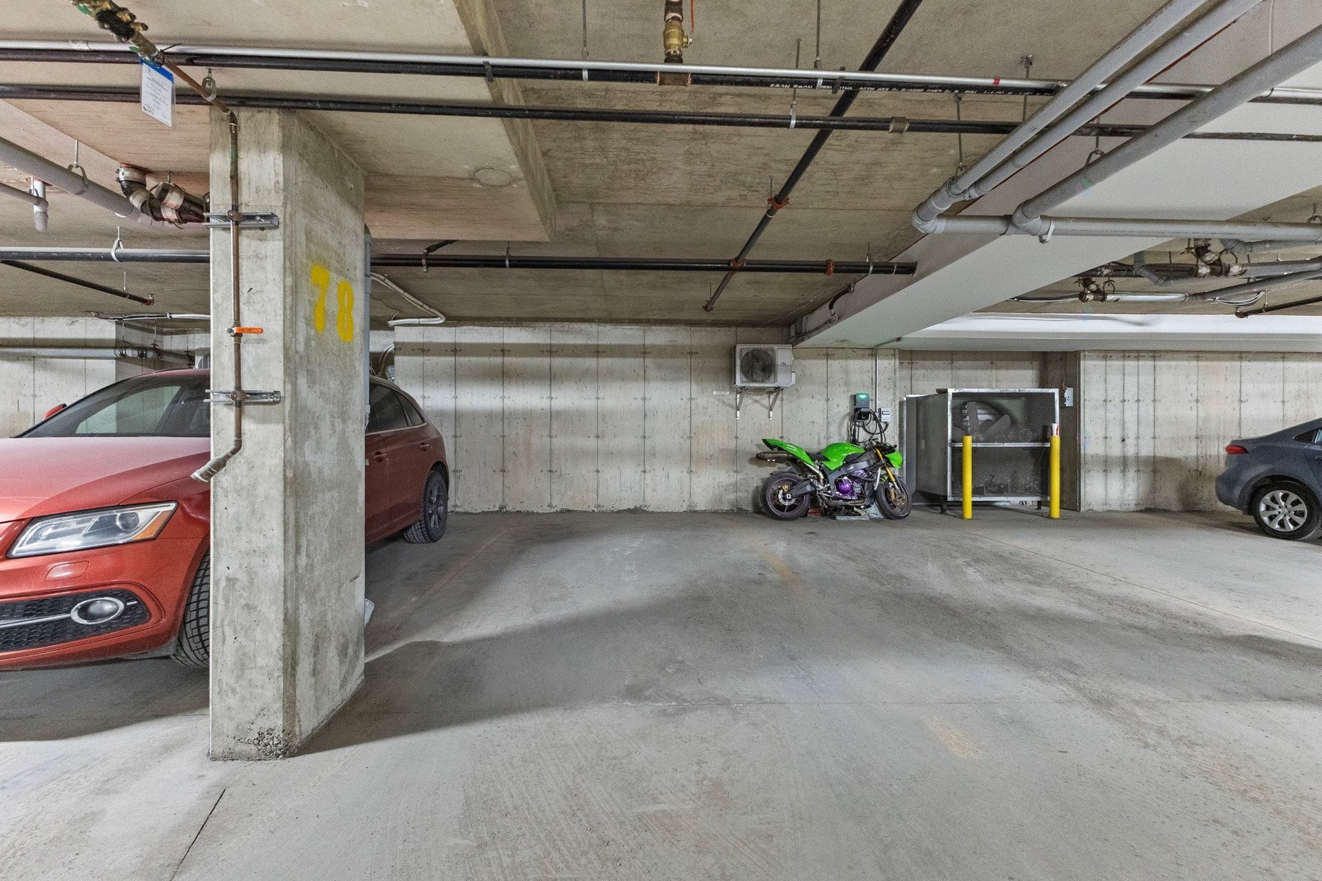 









7255


Rue de Lunan

, 223,
Brossard,




QC
J4Y0N4

