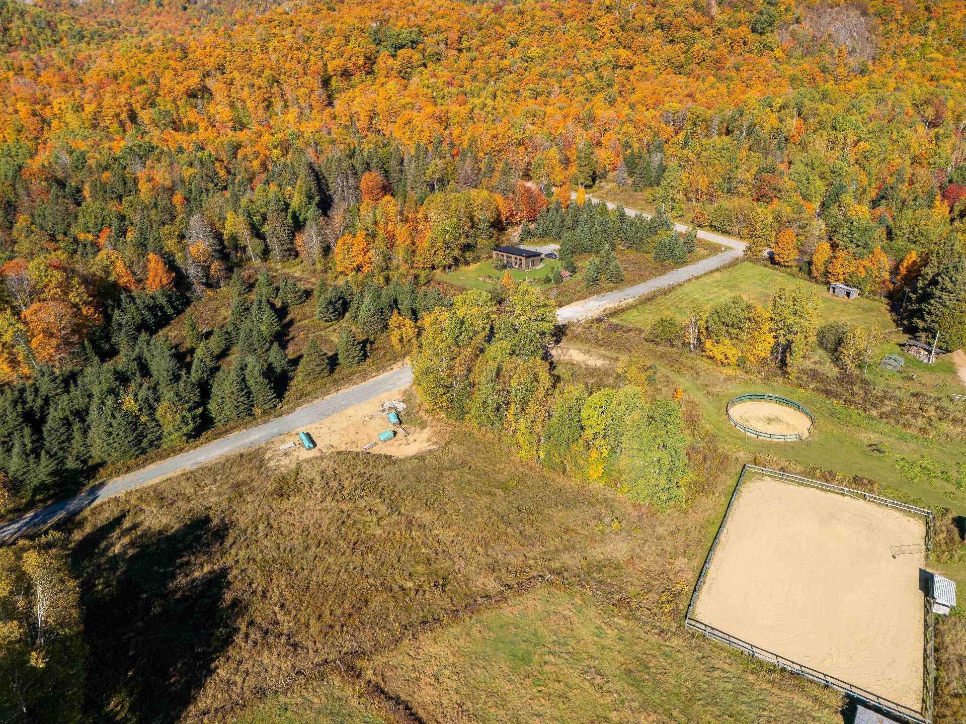 












Ch. du Lac-à-la-Loutre

,
Huberdeau,







QC
J0T1G0

