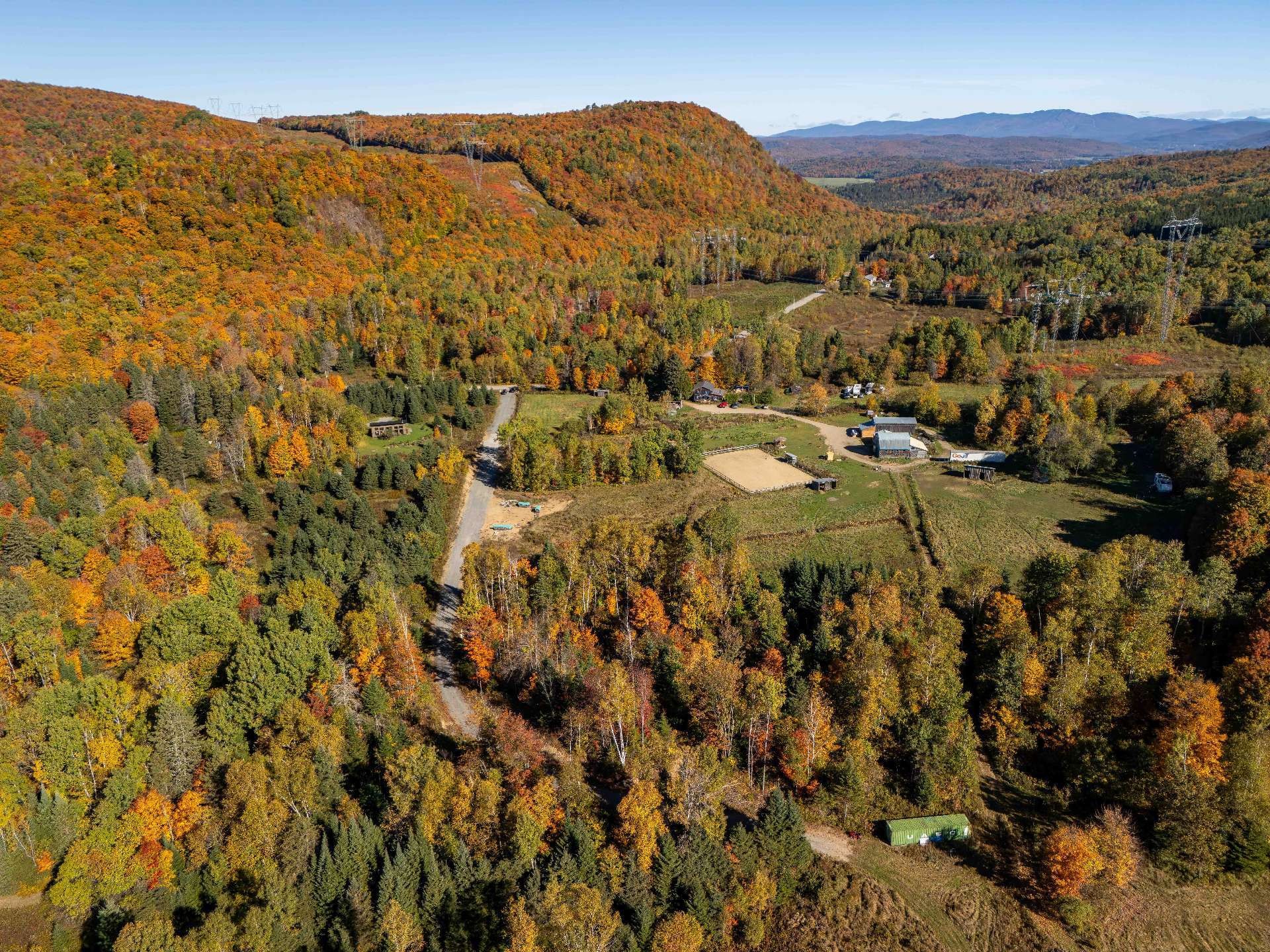 












Ch. du Lac-à-la-Loutre

,
Huberdeau,







QC
J0T1G0

