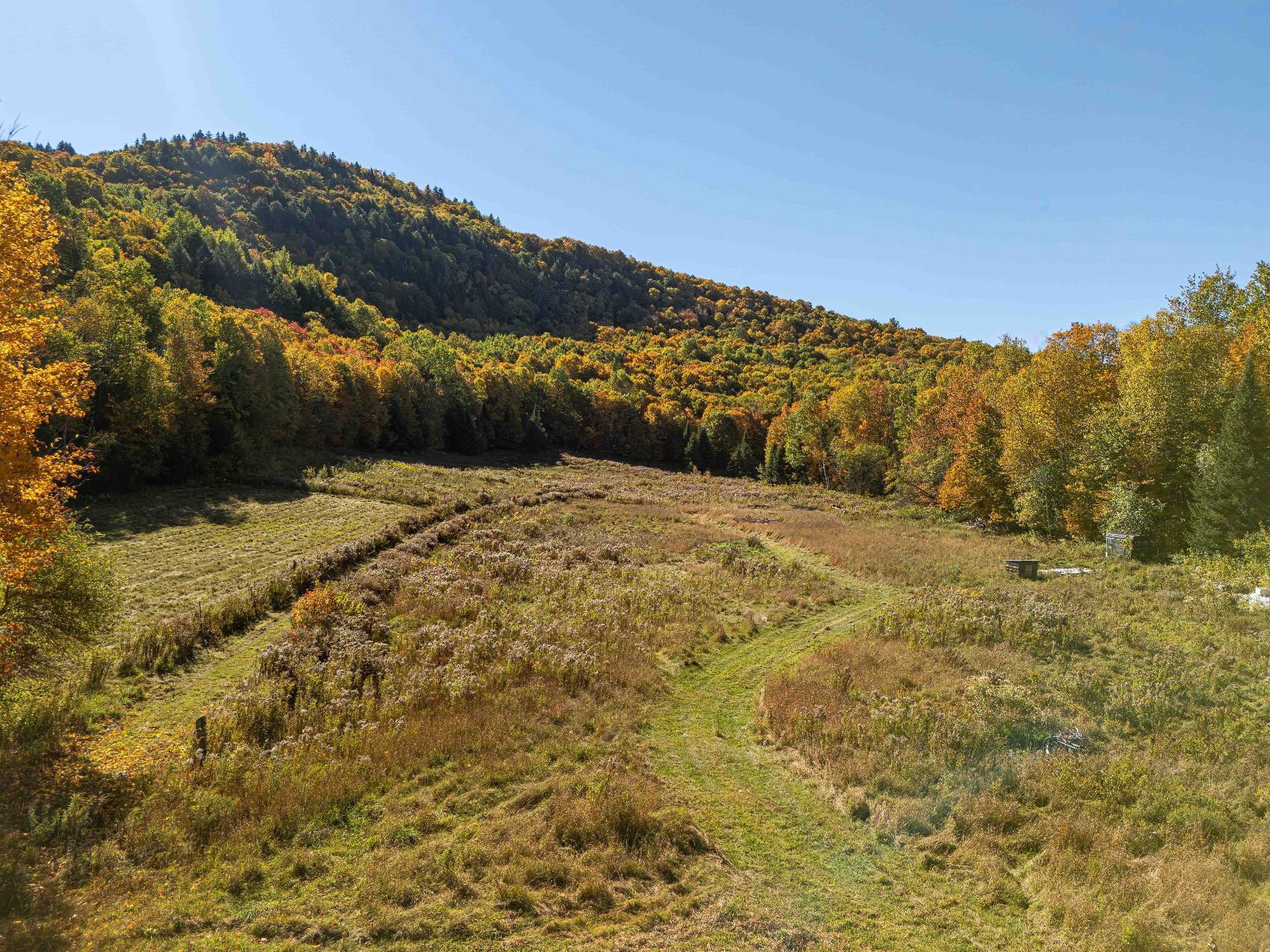 












Ch. du Lac-à-la-Loutre

,
Huberdeau,







QC
J0T1G0

