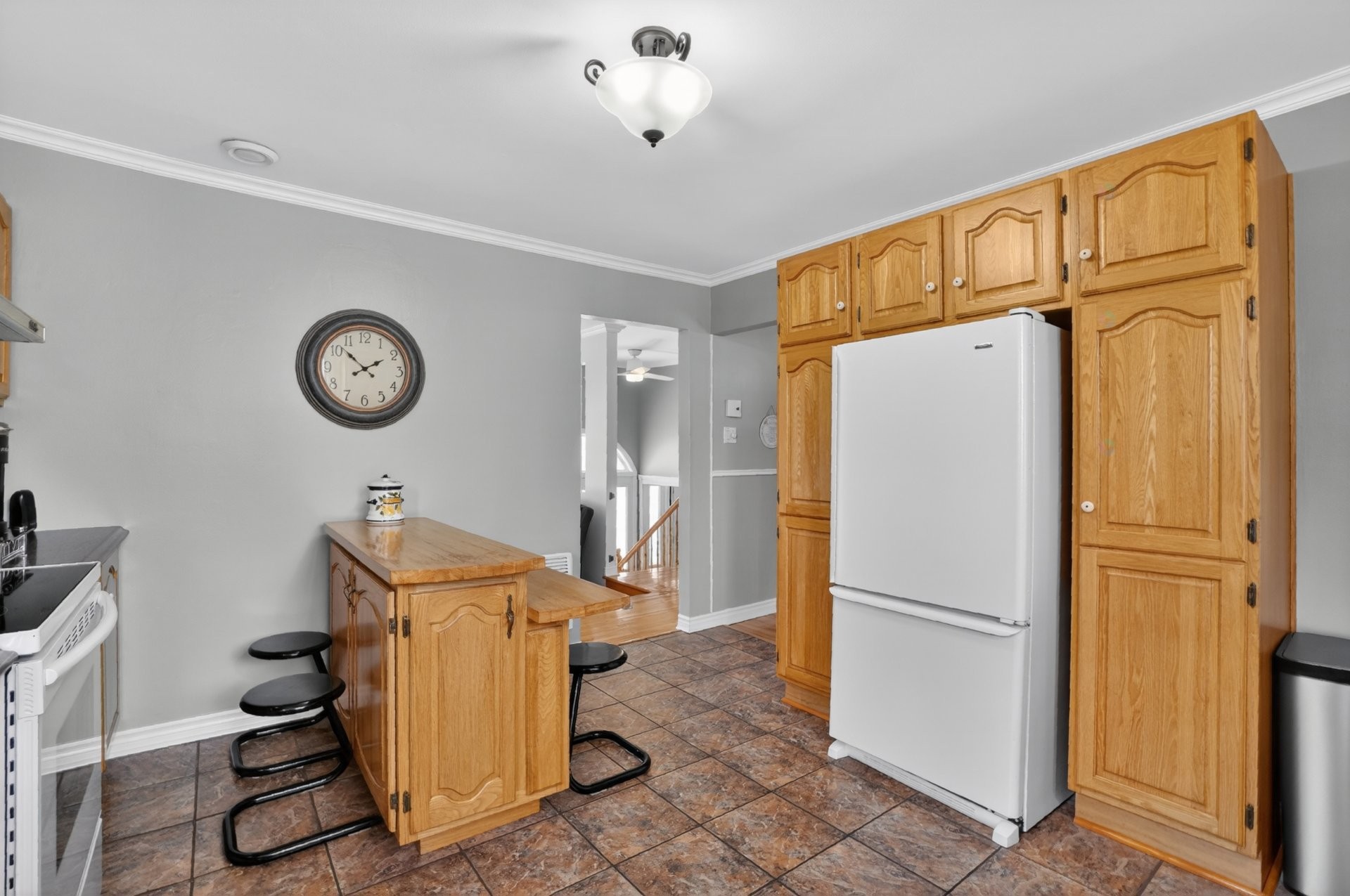 









598


Rue de Versailles

,
Blainville,




QC
J7C2S2

