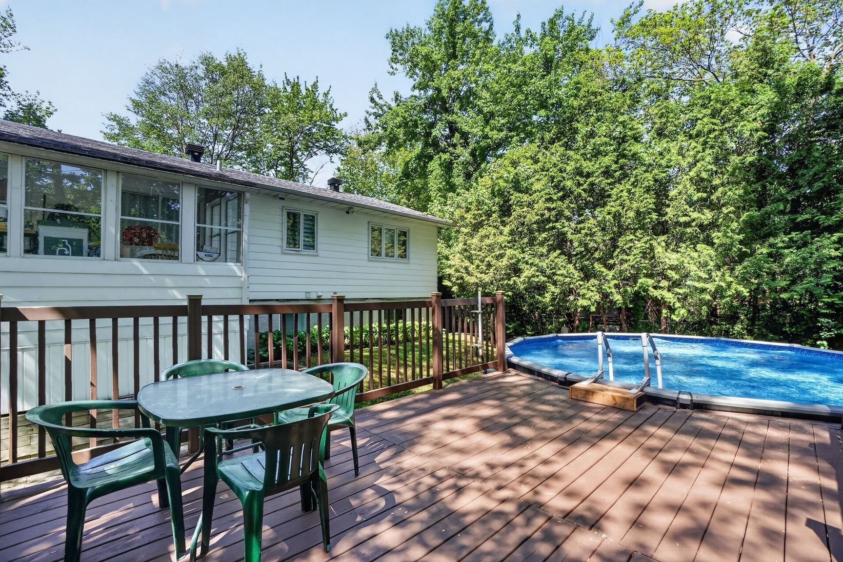 









598


Rue de Versailles

,
Blainville,




QC
J7C2S2

