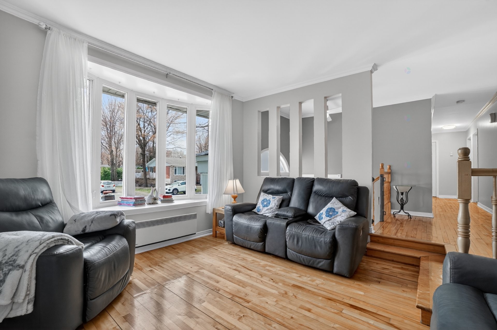 









598


Rue de Versailles

,
Blainville,




QC
J7C2S2

