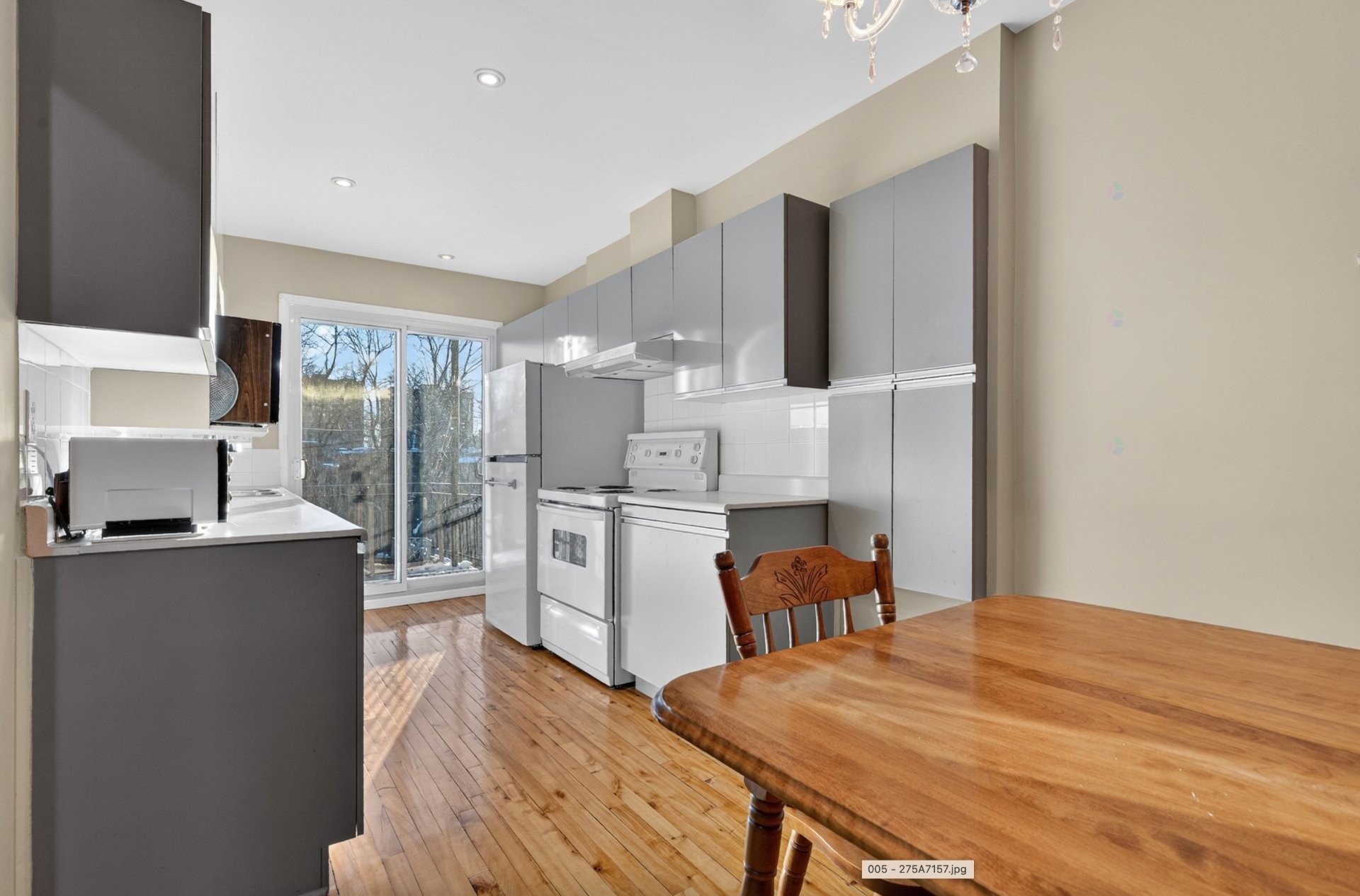 









5148


Av. Coolbrook

,
Montréal (Côte-des-Neiges/Notre-Dame-de-Grâce),




QC
H3X2L1

