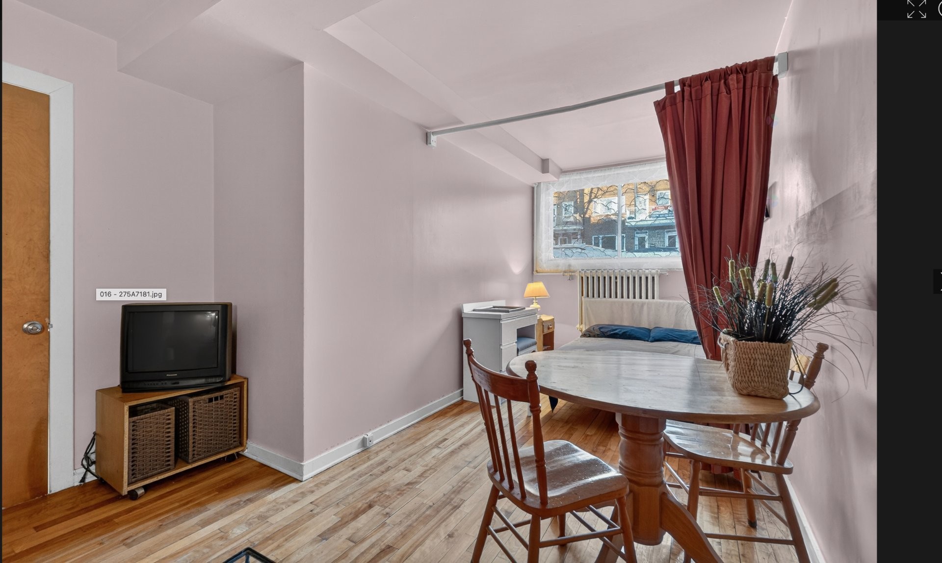 









5150A


Av. Coolbrook

,
Montréal (Côte-des-Neiges/Notre-Dame-de-Grâce),




QC
H3X2L1

