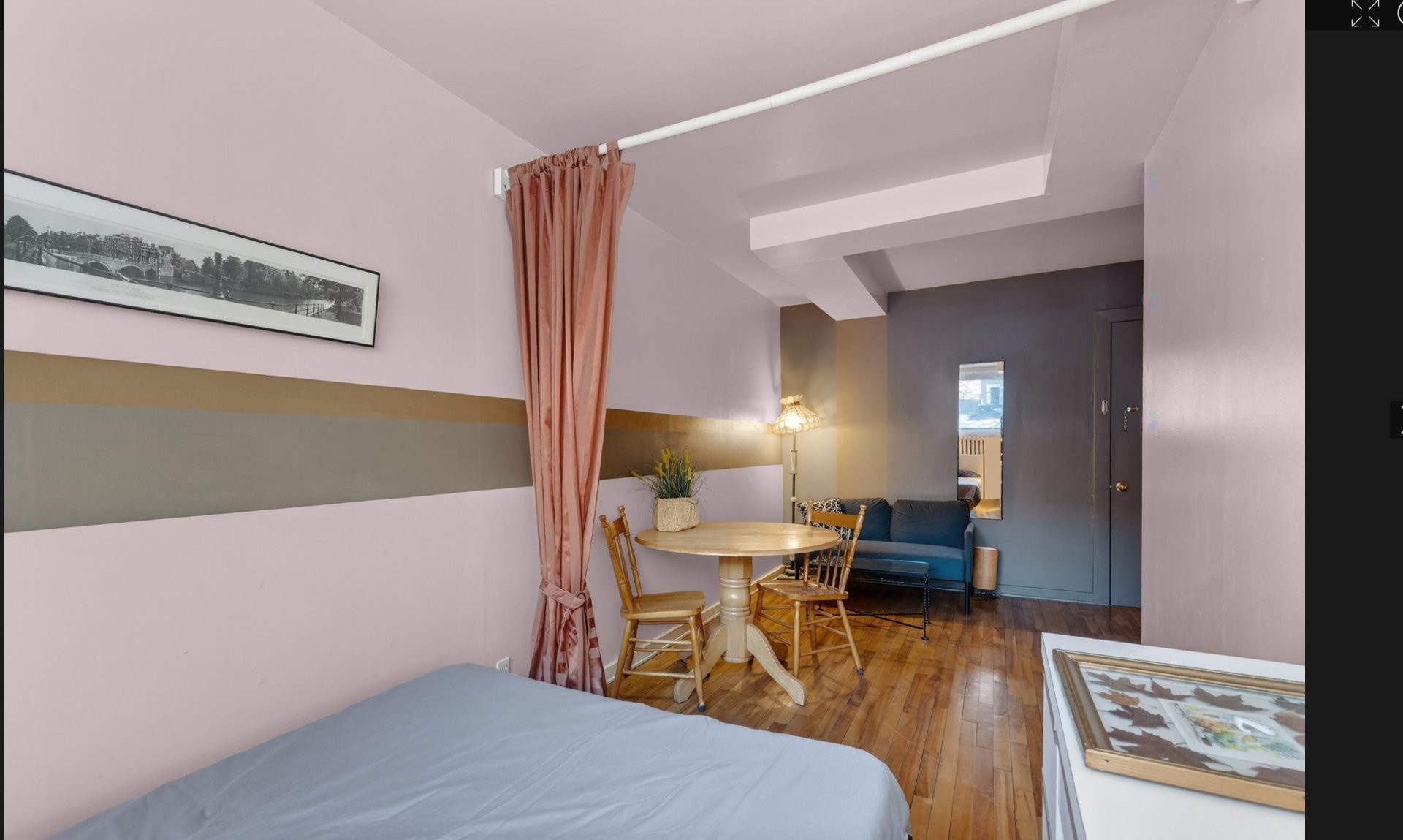 









5150A


Av. Coolbrook

,
Montréal (Côte-des-Neiges/Notre-Dame-de-Grâce),




QC
H3X2L1

