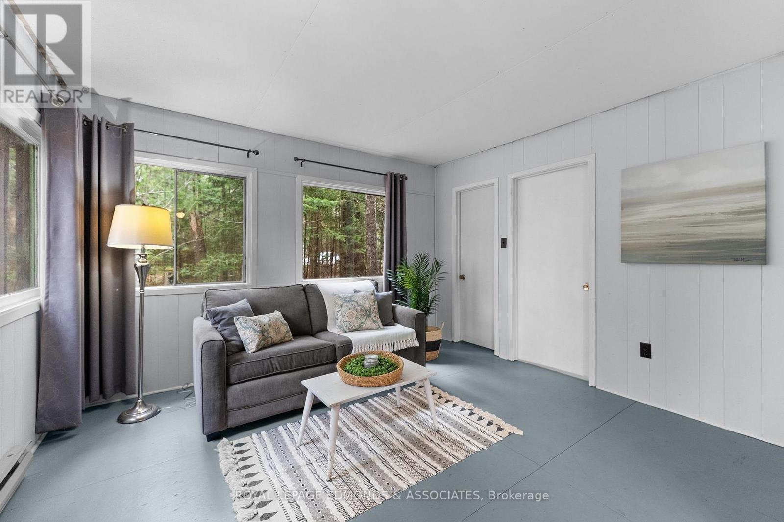 












3696 ROUND LAKE ROAD

,
Killaloe, Hagarty and Richards,




Ontario
K0J2A0

