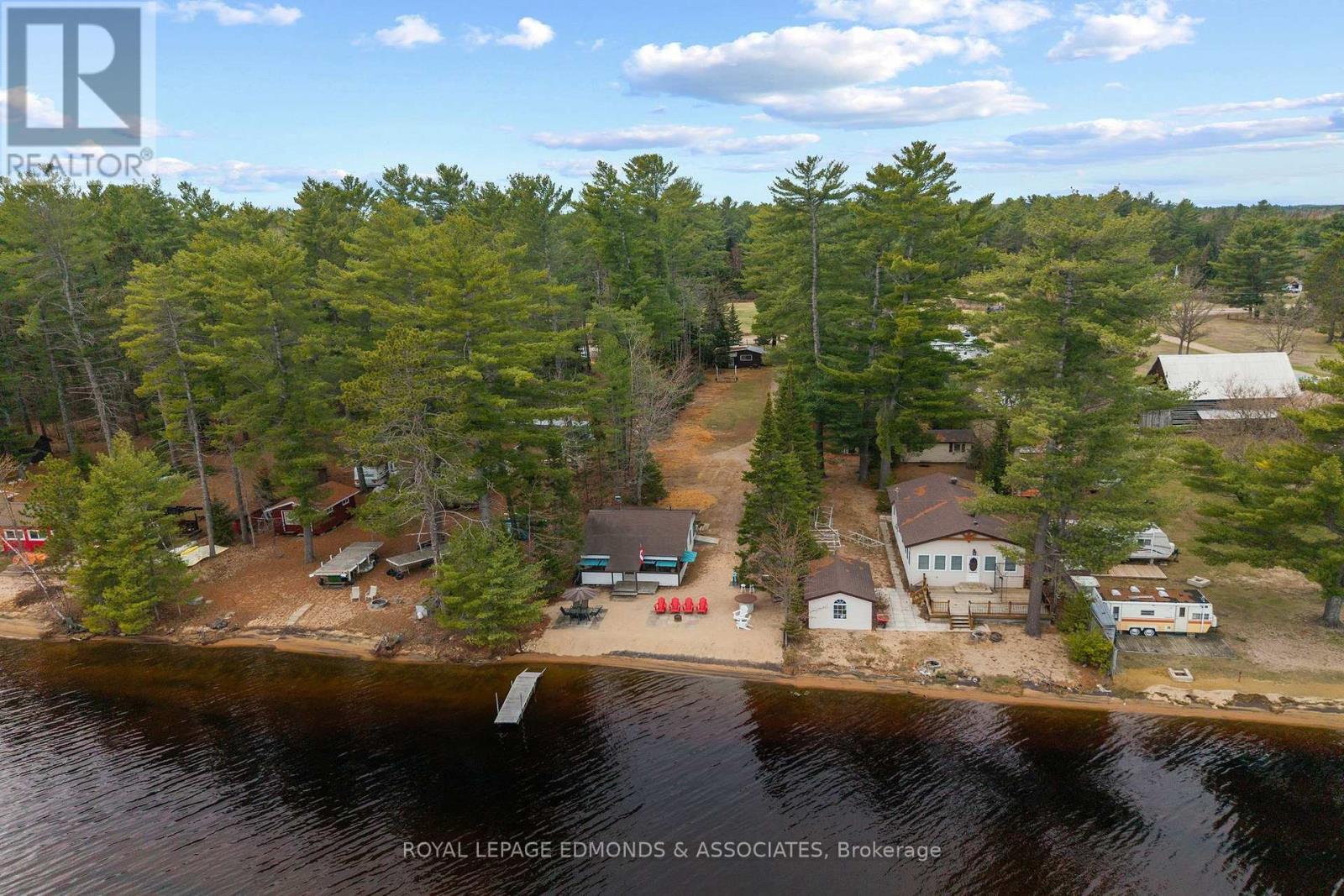












3696 ROUND LAKE ROAD

,
Killaloe, Hagarty and Richards,




Ontario
K0J2A0

