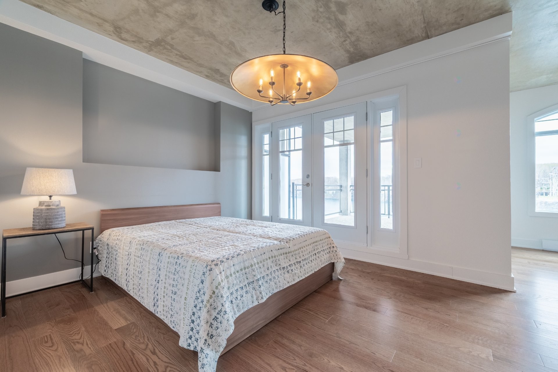 









303


Boul. Clairevue E.

, 2102,
Saint-Bruno-de-Montarville,




QC
J3V0B2

