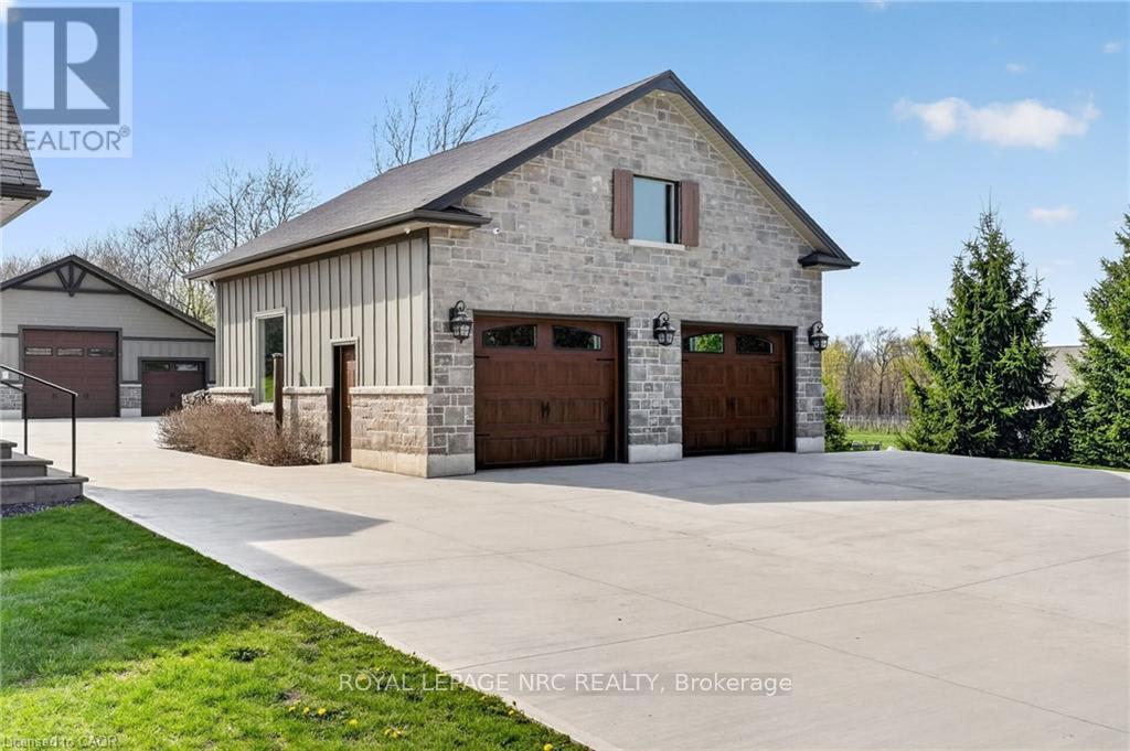 












4354 MOUNTAINVIEW ROAD

,
Lincoln (Beamsville),




Ontario
L3J2C8

