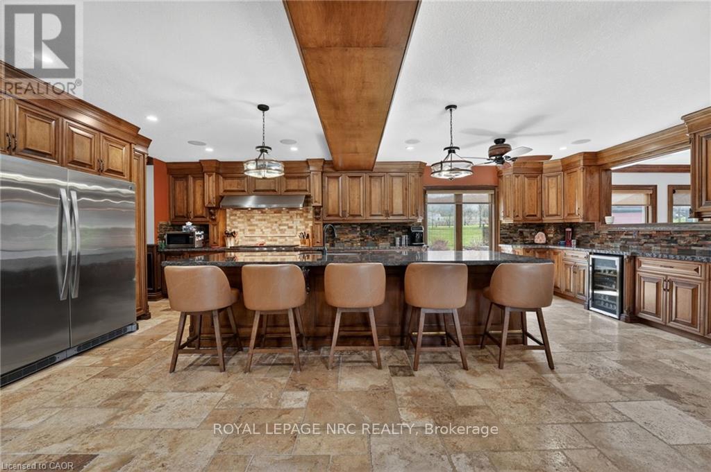 












4354 MOUNTAINVIEW ROAD

,
Lincoln (Beamsville),




Ontario
L3J2C8

