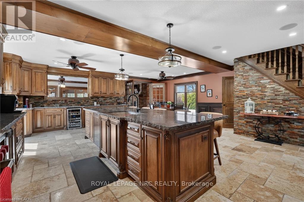












4354 MOUNTAINVIEW ROAD

,
Lincoln (Beamsville),




Ontario
L3J2C8

