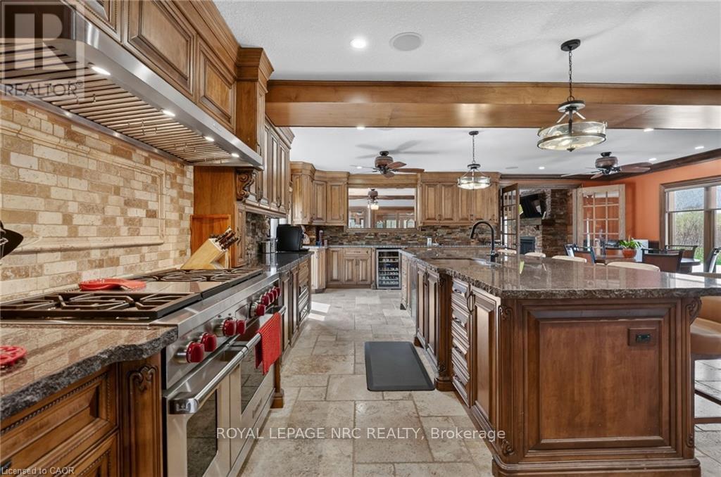 












4354 MOUNTAINVIEW ROAD

,
Lincoln (Beamsville),




Ontario
L3J2C8

