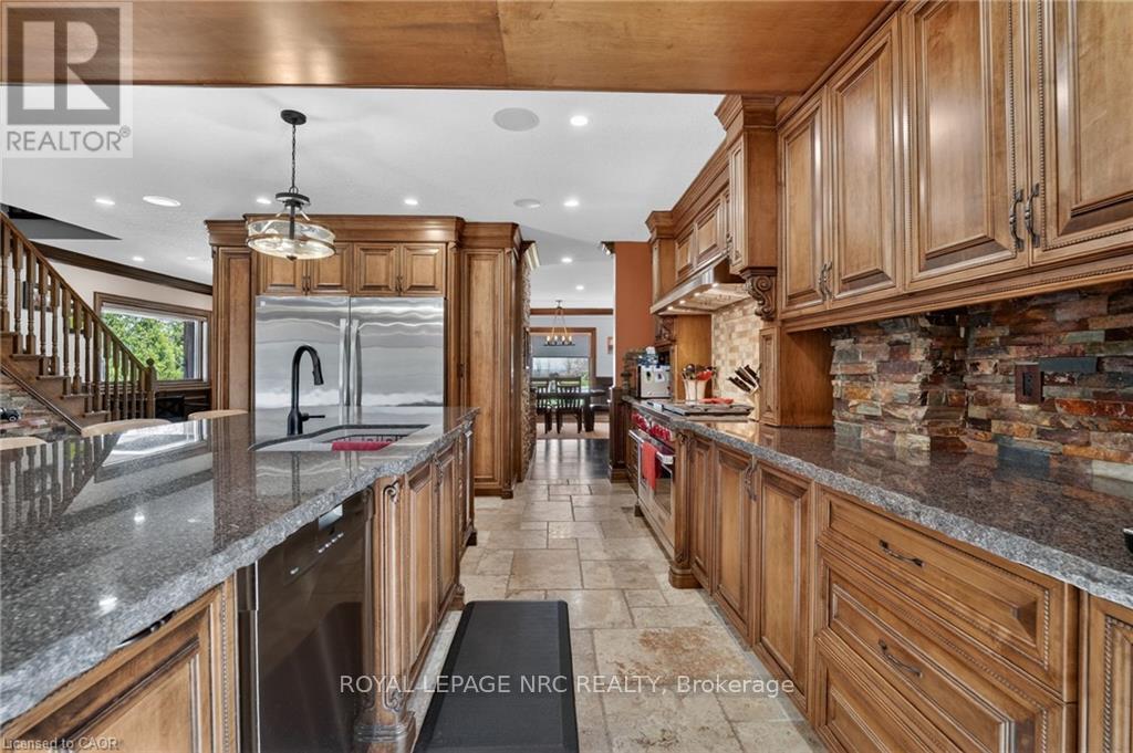 












4354 MOUNTAINVIEW ROAD

,
Lincoln (Beamsville),




Ontario
L3J2C8


