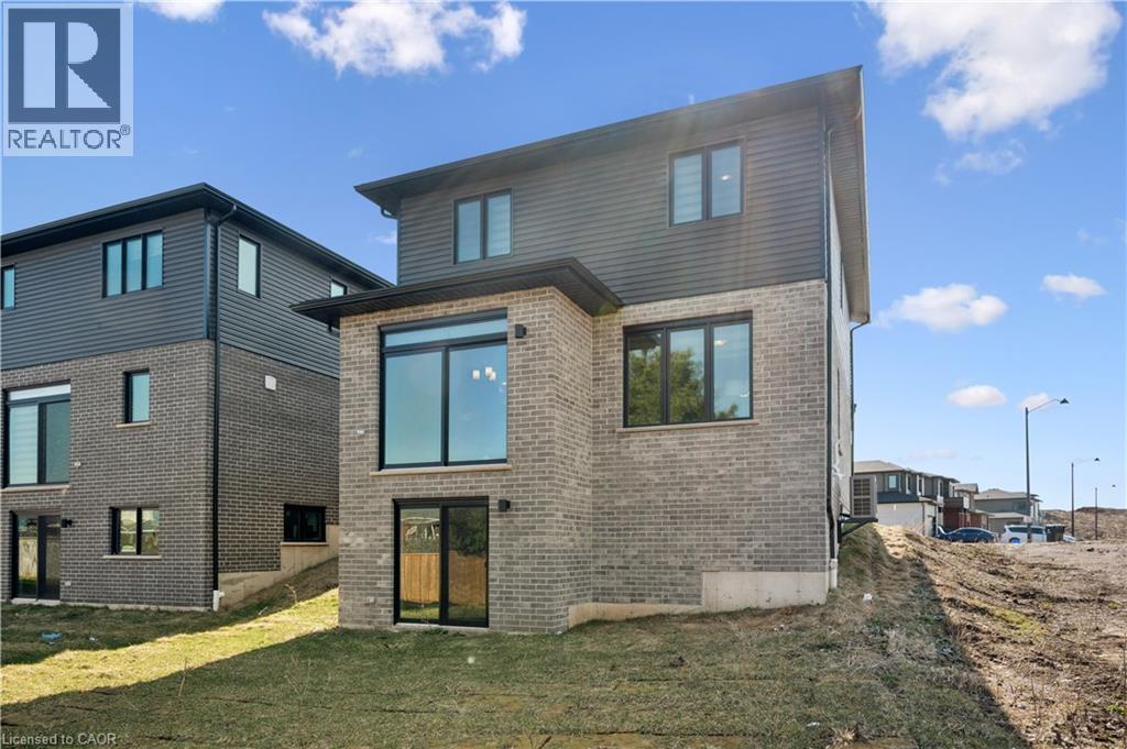 












40 MOON Crescent

,
Cambridge,




Ontario
N1S0C4

