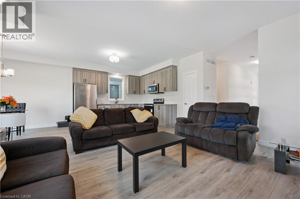 












40 MOON Crescent

,
Cambridge,




Ontario
N1S0C4

