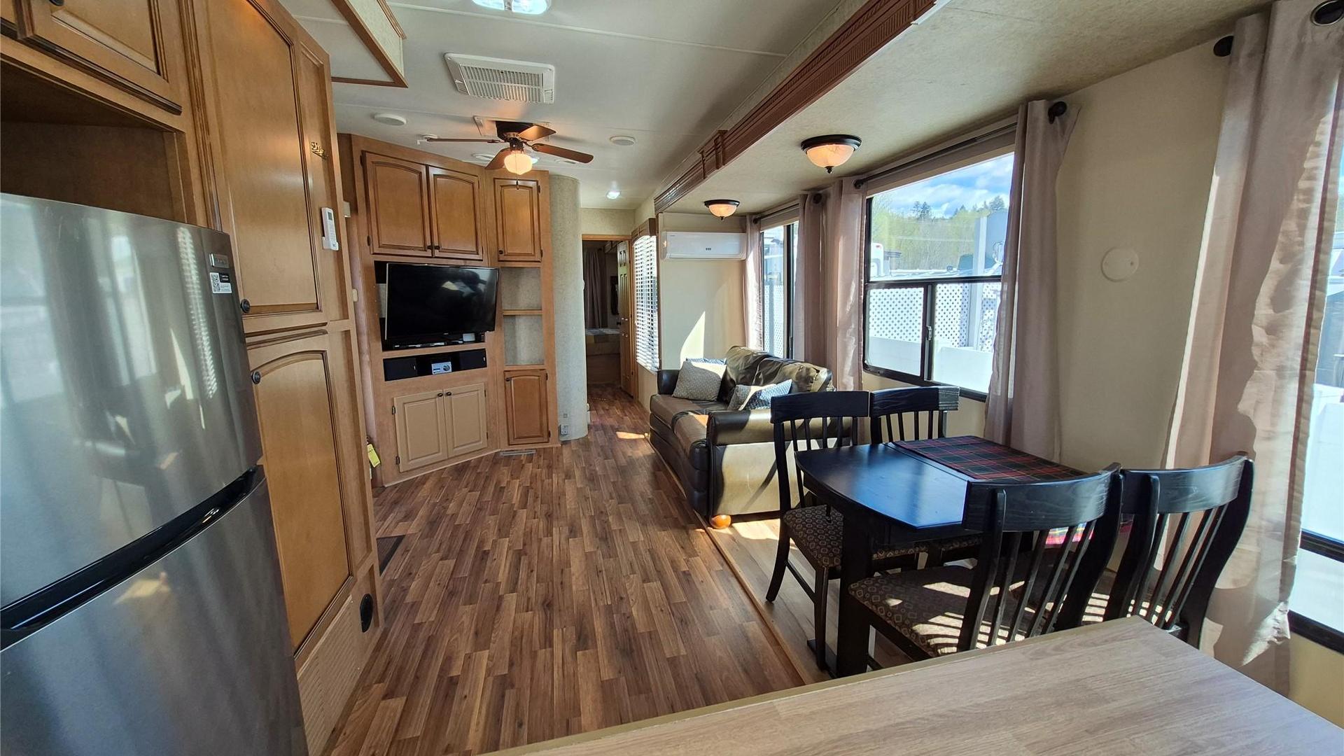 









415


Commonwealth

Road, 278,
Kelowna,




BC
V4V 1P4


