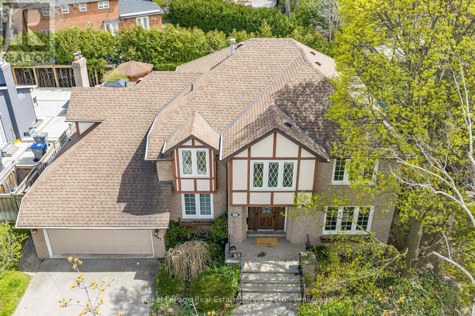 












2082 MISSISSAUGA ROAD

,
Mississauga (Sheridan),




Ontario
L5H2K6

