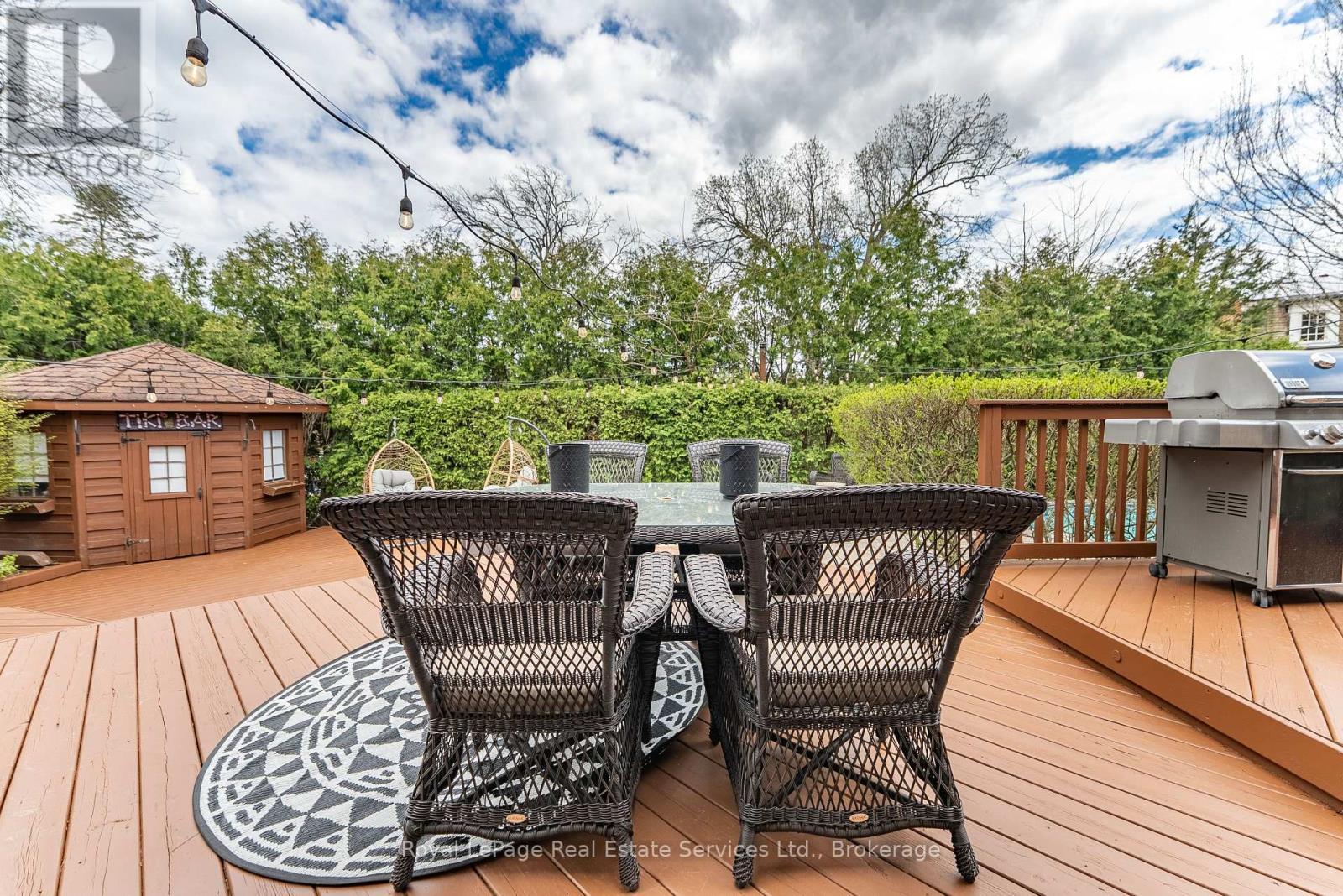 












2082 MISSISSAUGA ROAD

,
Mississauga (Sheridan),




Ontario
L5H2K6


