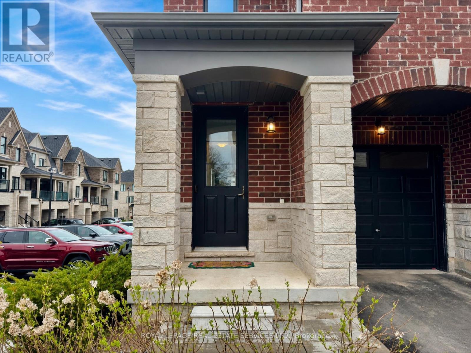 












1434 NATIONAL COMMON

,
Burlington,




Ontario
L7P3W5

