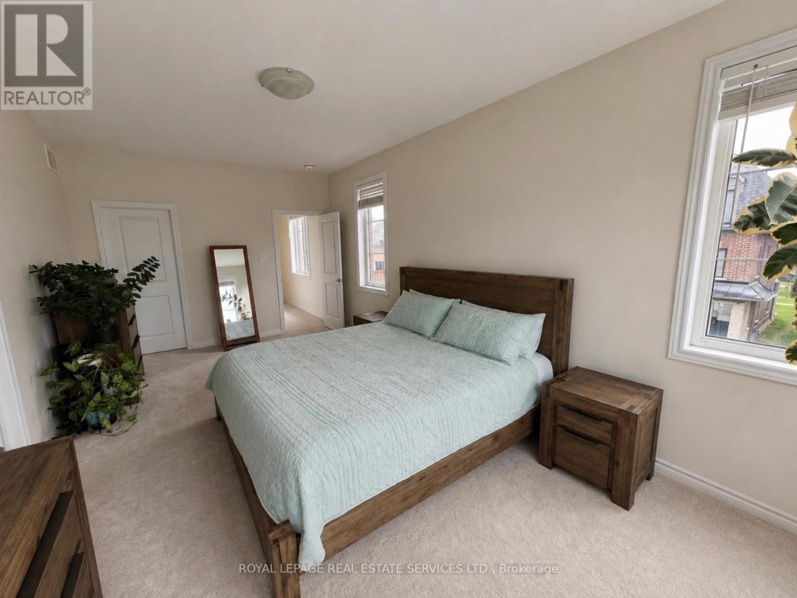 












1434 NATIONAL COMMON

,
Burlington,




Ontario
L7P3W5

