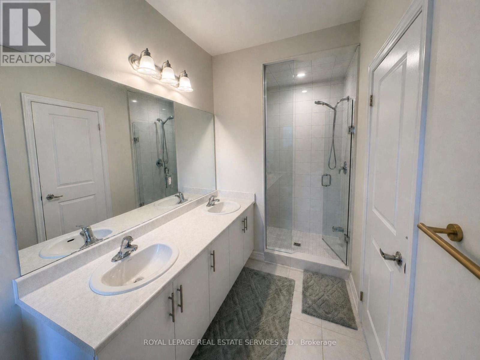 












1434 NATIONAL COMMON

,
Burlington,




Ontario
L7P3W5

