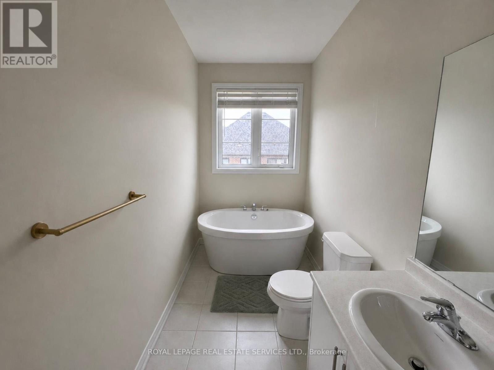 












1434 NATIONAL COMMON

,
Burlington,




Ontario
L7P3W5


