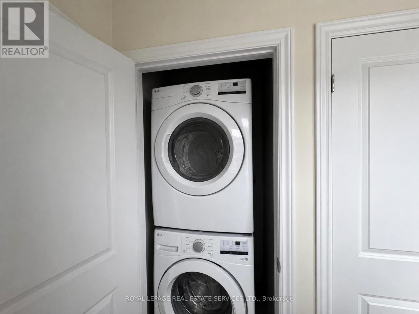 












1434 NATIONAL COMMON

,
Burlington,




Ontario
L7P3W5

