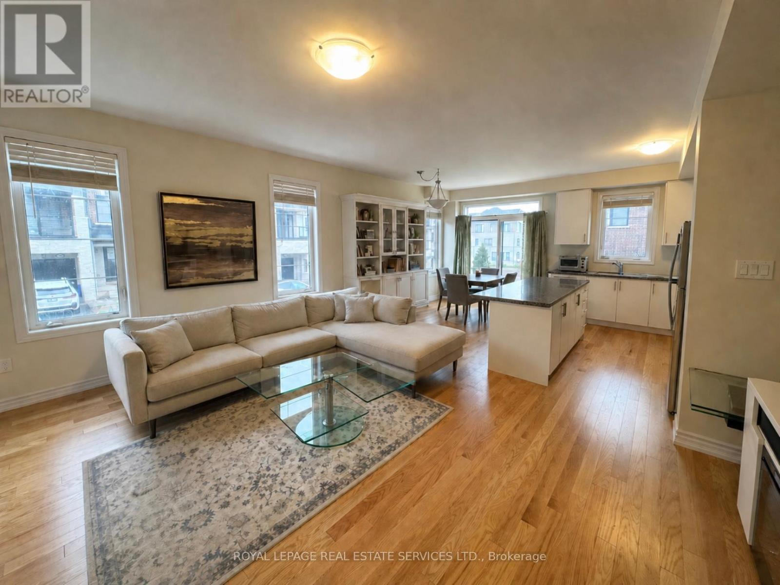 












1434 NATIONAL COMMON

,
Burlington,




Ontario
L7P3W5


