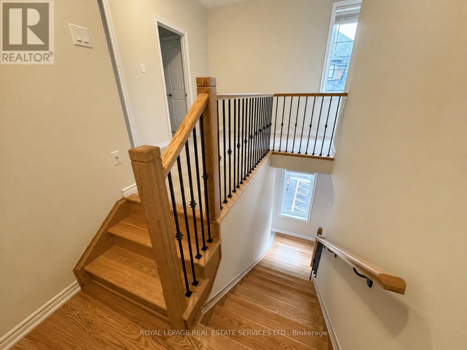 












1434 NATIONAL COMMON

,
Burlington,




Ontario
L7P3W5


