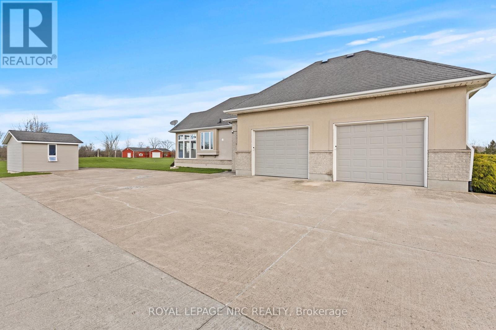 












2615 MILLER ROAD

,
Niagara Falls (Lyons Creek),




Ontario
L2G0N2


