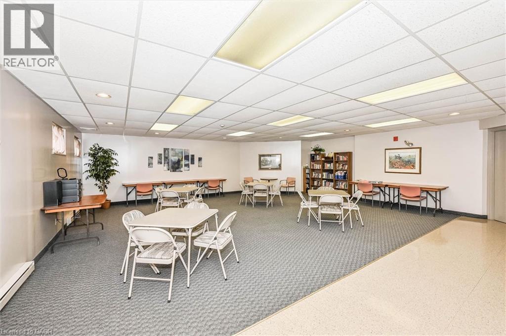 












8 CHRISTOPHER Court Unit# 507

,
Guelph,




Ontario
N1G4N7

